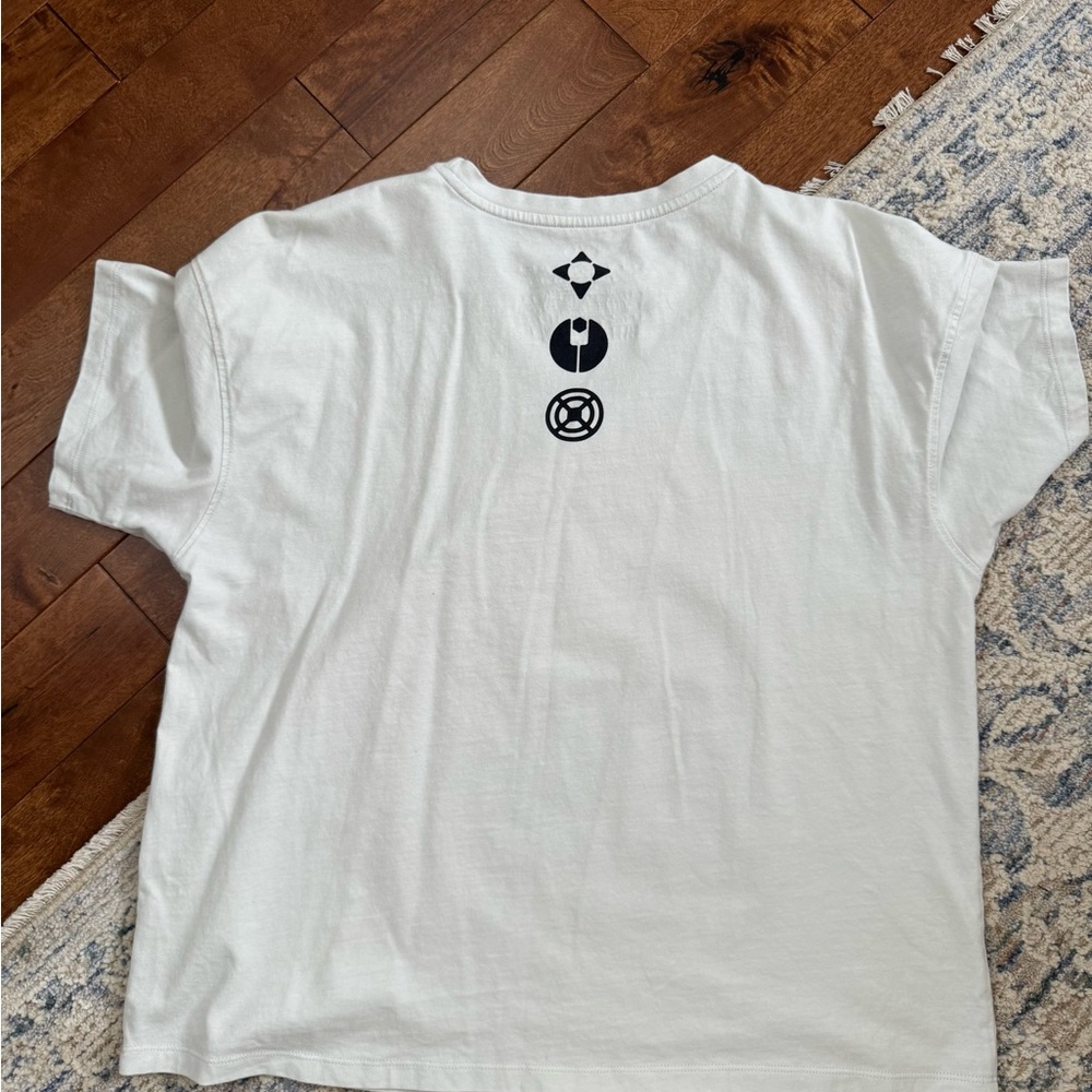 Disney Parks Exclusive Star Wars Millennium Falcon Graphic Tee - Picture 3 of 3
